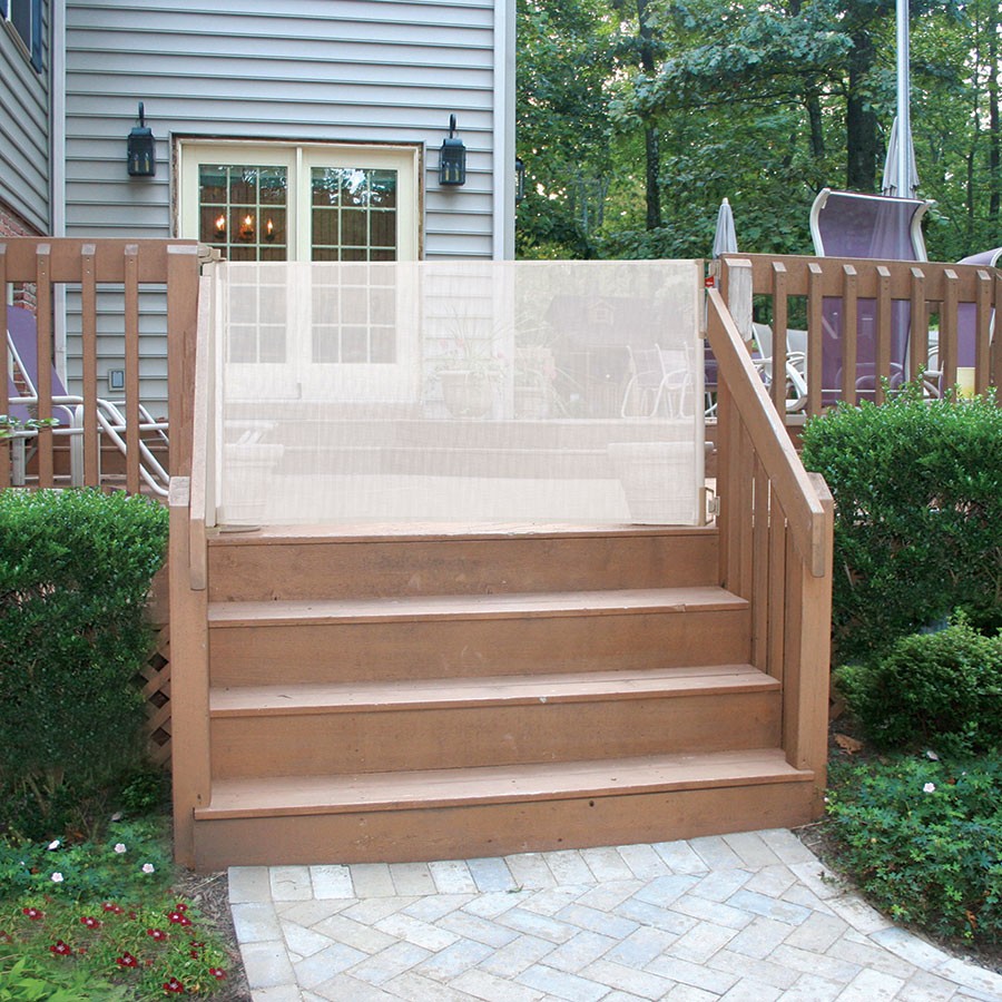 retractable wooden gate