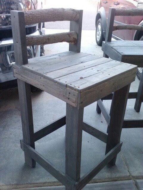 Outdoor wooden bar stools