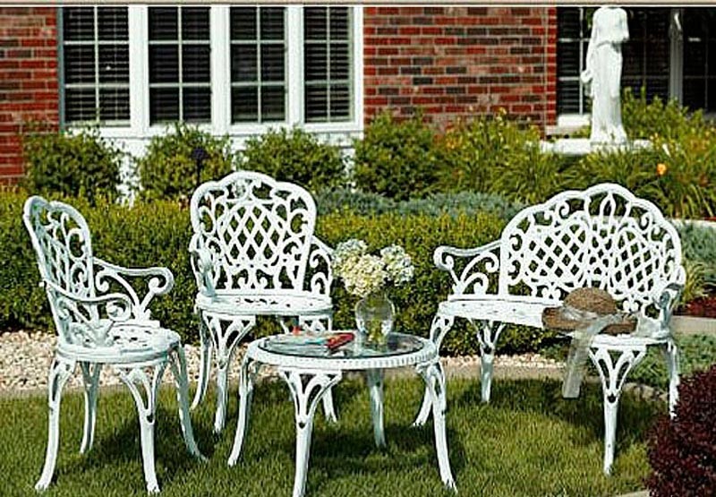 White cast best sale iron patio set