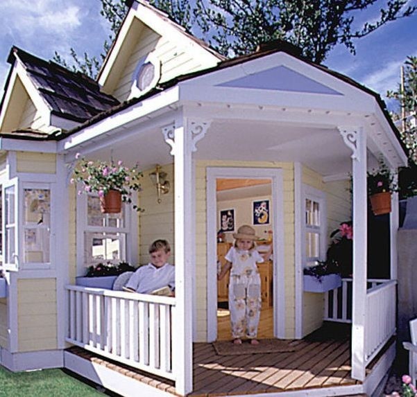 wooden playhouse for 8 year old