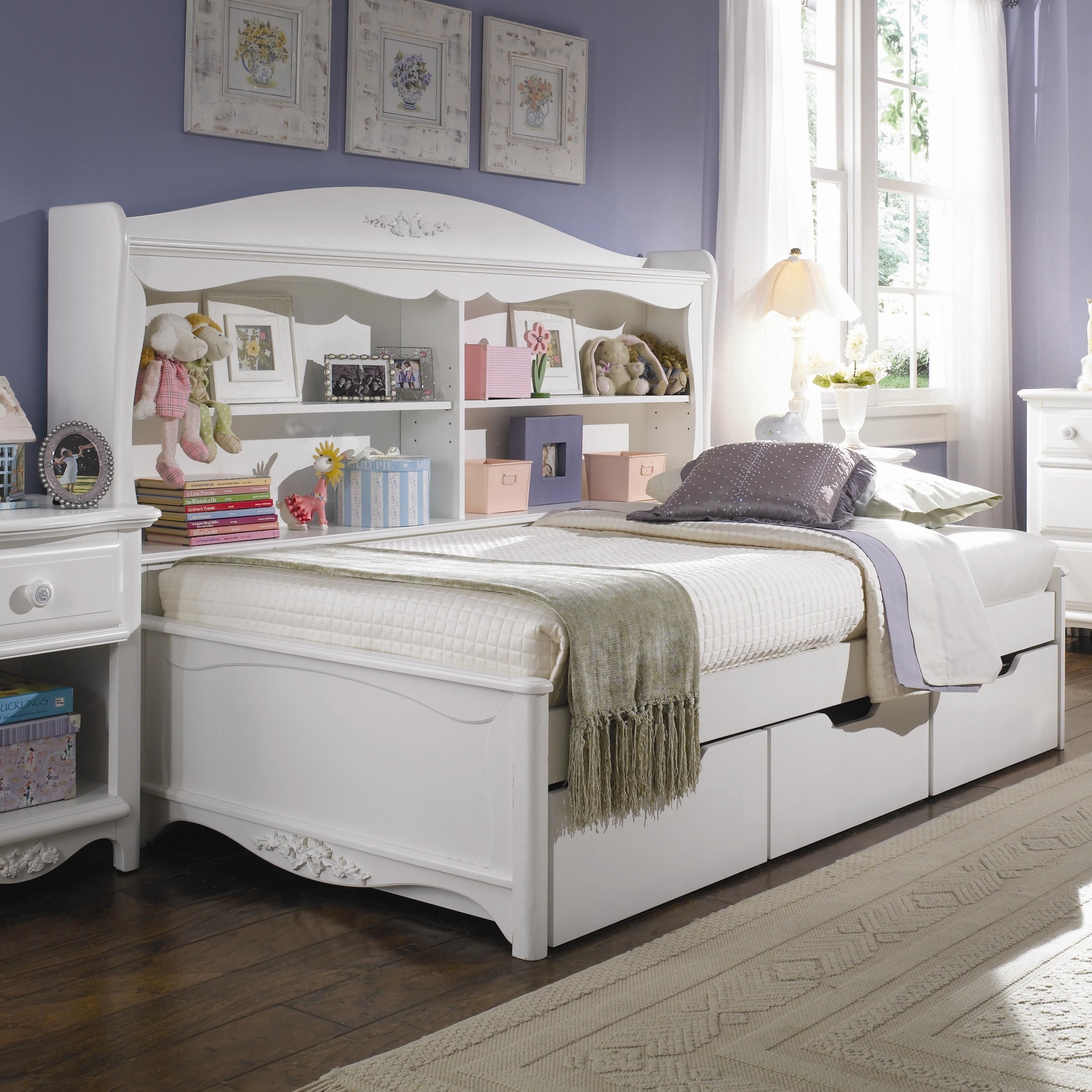 White bookcase daybed