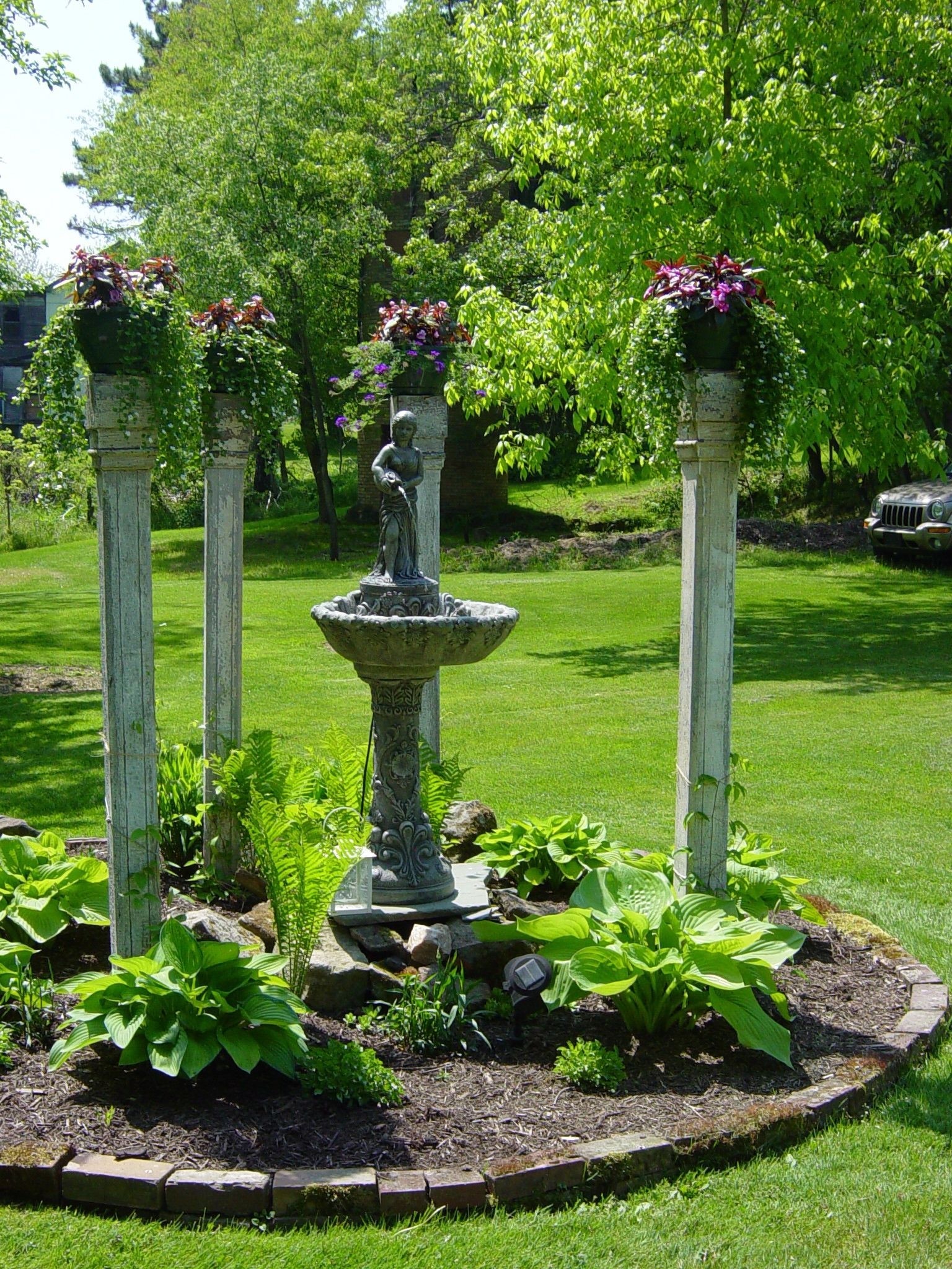Garden columns pedestals 7