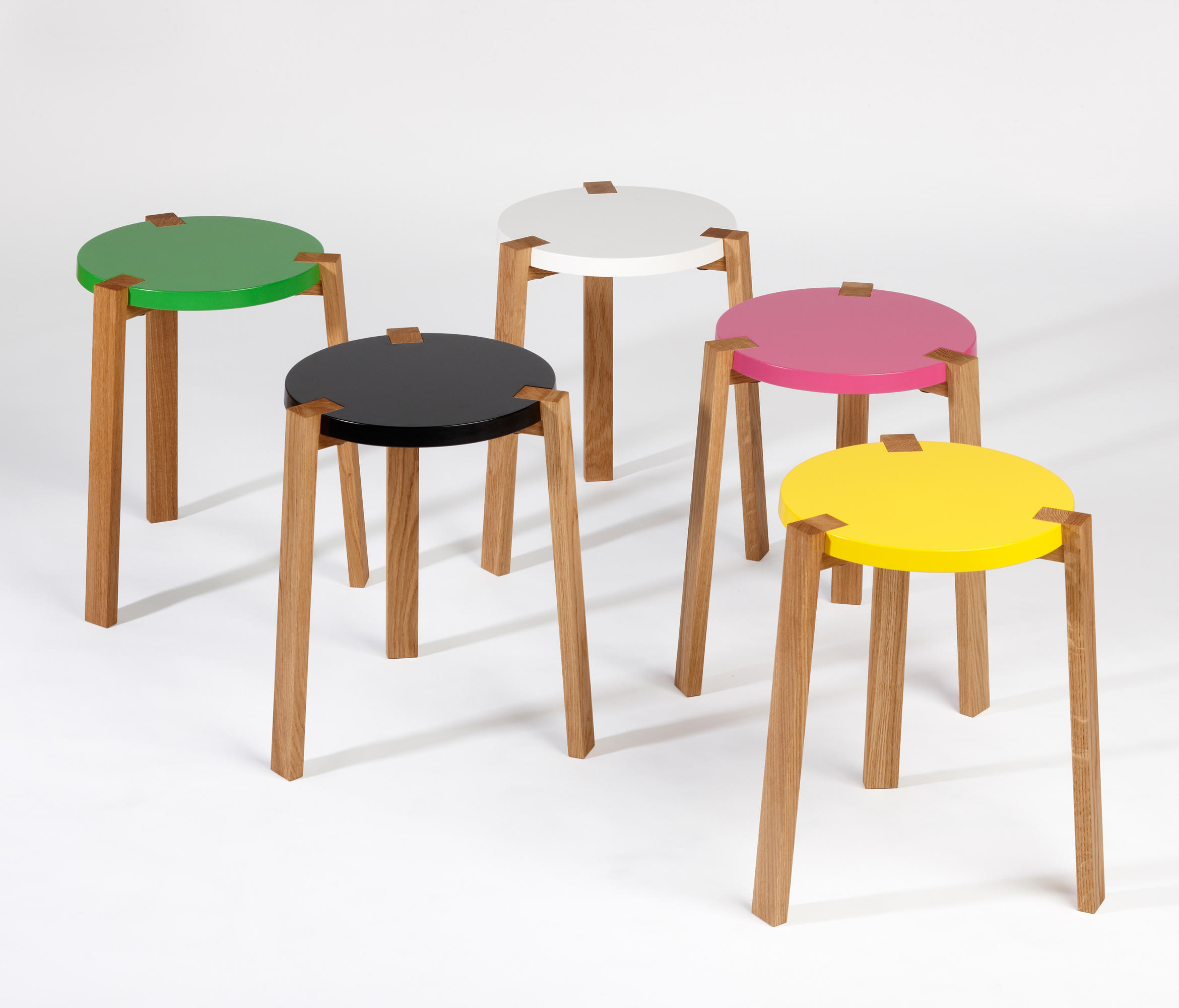 Sitting Stools Ideas On Foter   Sitting Stool Furniture Designs Ideas 2 