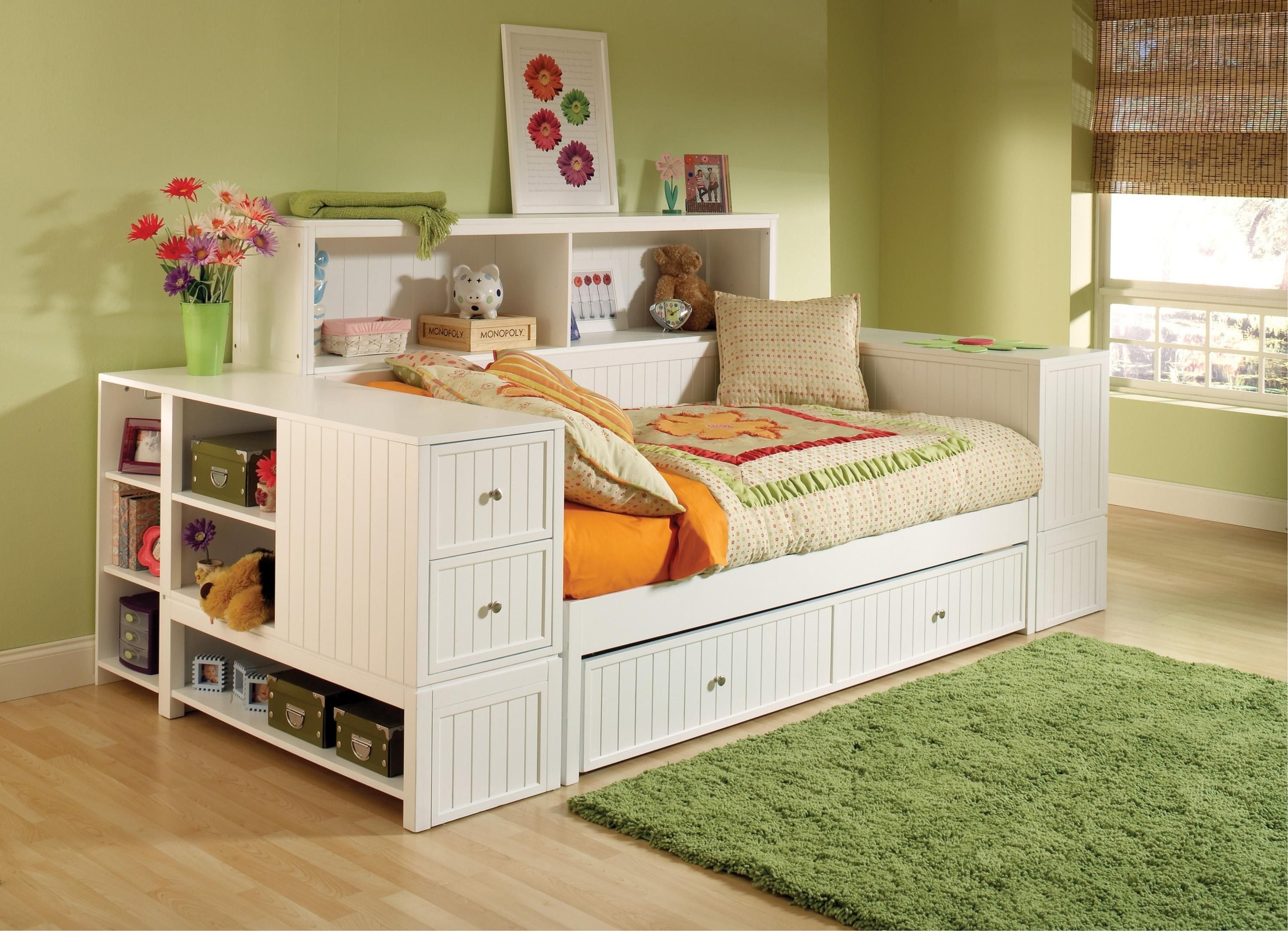 Daybed with storage and trundle