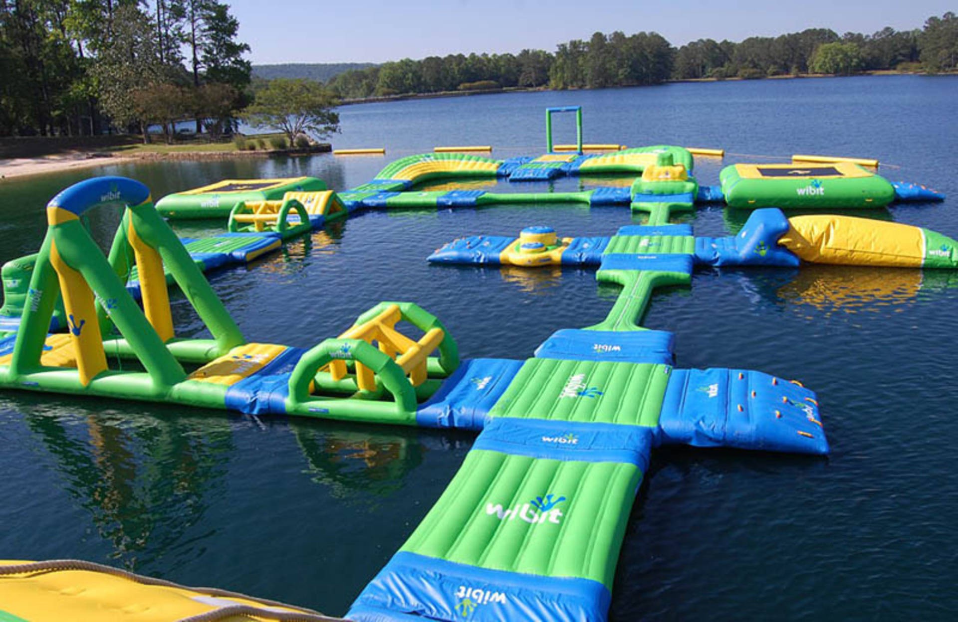 Floating store lake toys