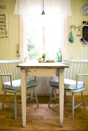 Small Country Kitchen Tables Ideas On Foter