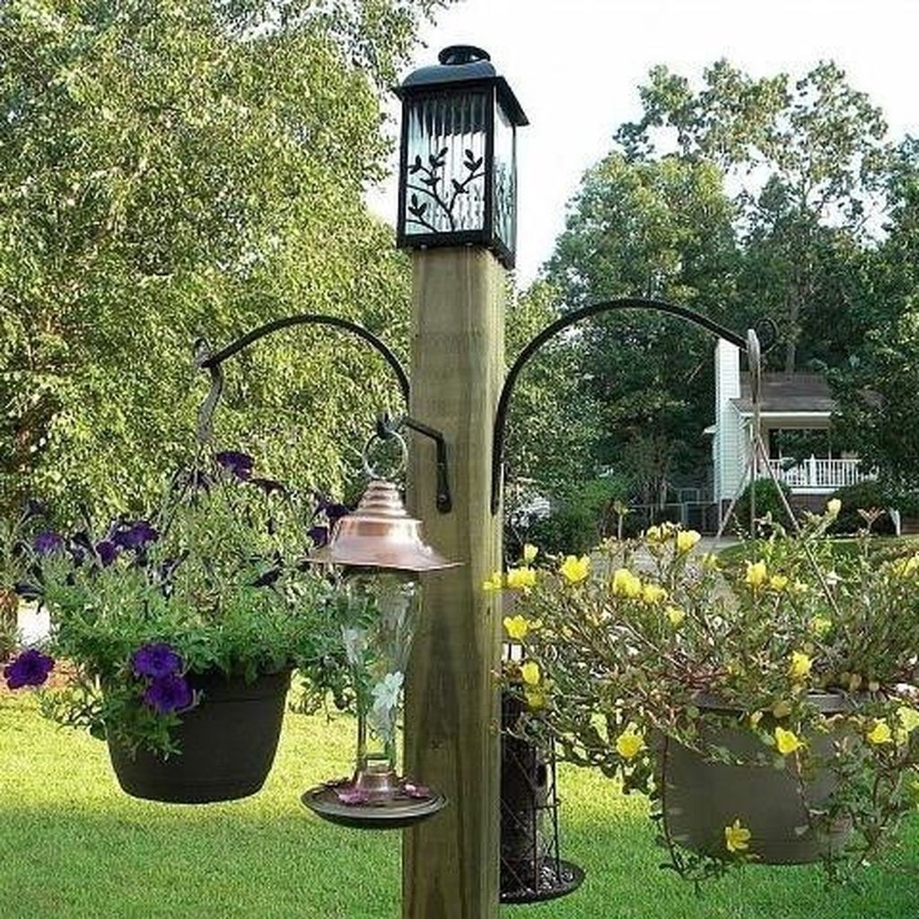 bird feeder stand