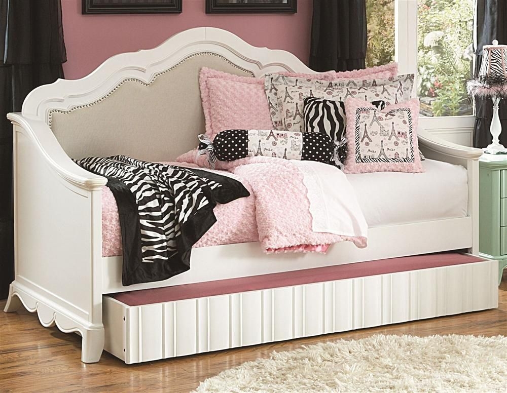 Trundle deals full daybed