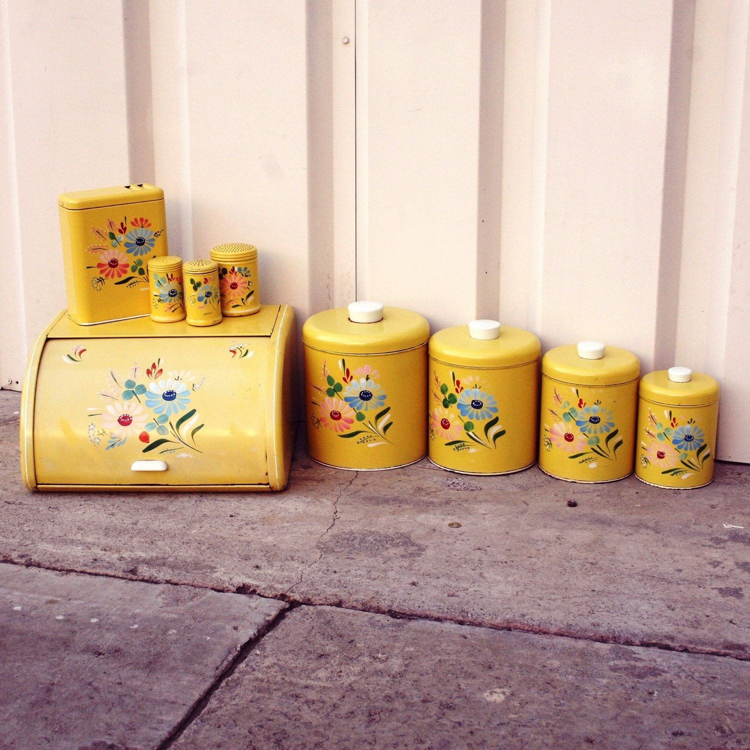 Handpainted 1950s yellow floral ransburg