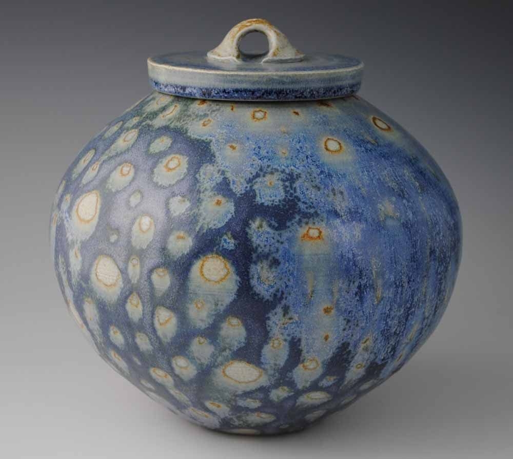 Large ceramic pots 9