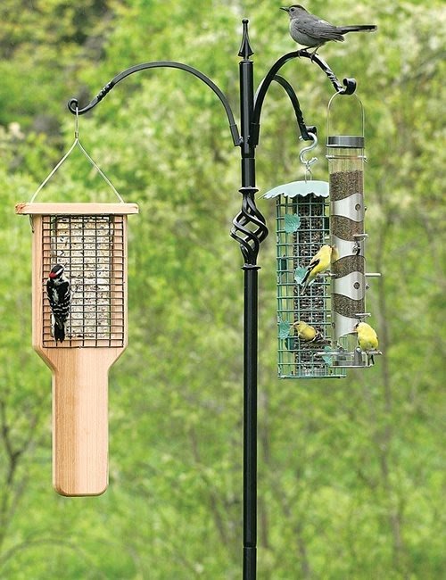 deck bird feeder stand