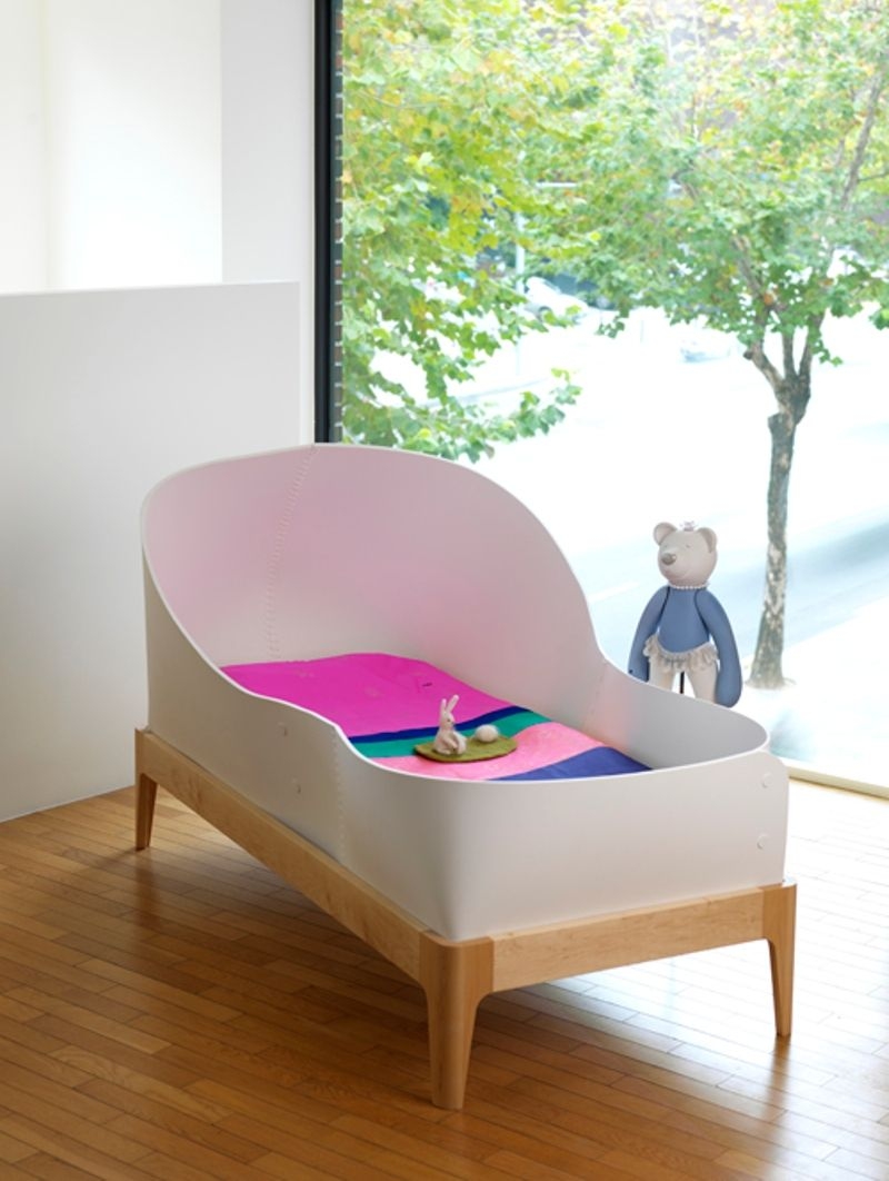 Modern baby bassinet 10