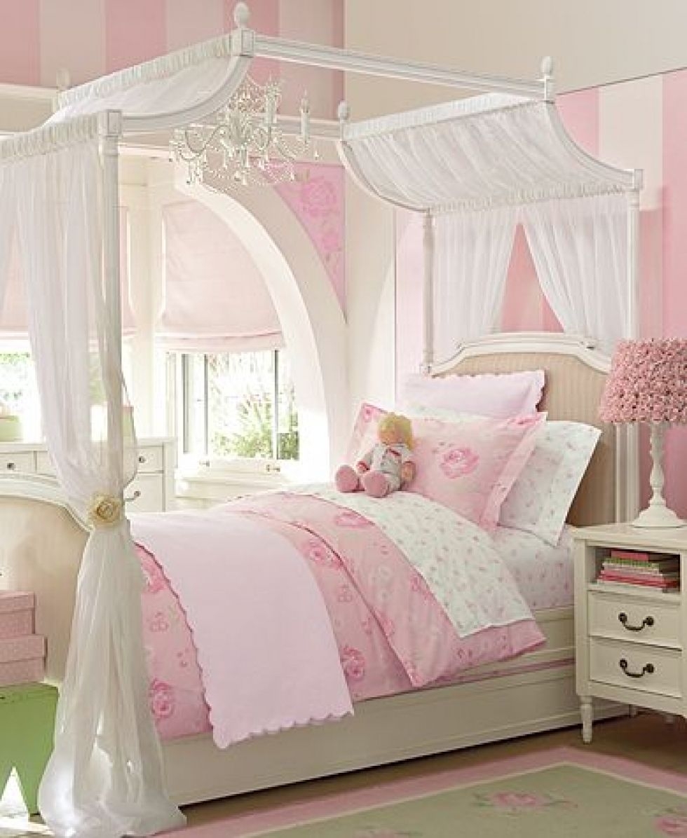 Diy princess canopy bed