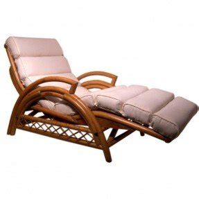 Vintage rattan chair chaise lounge