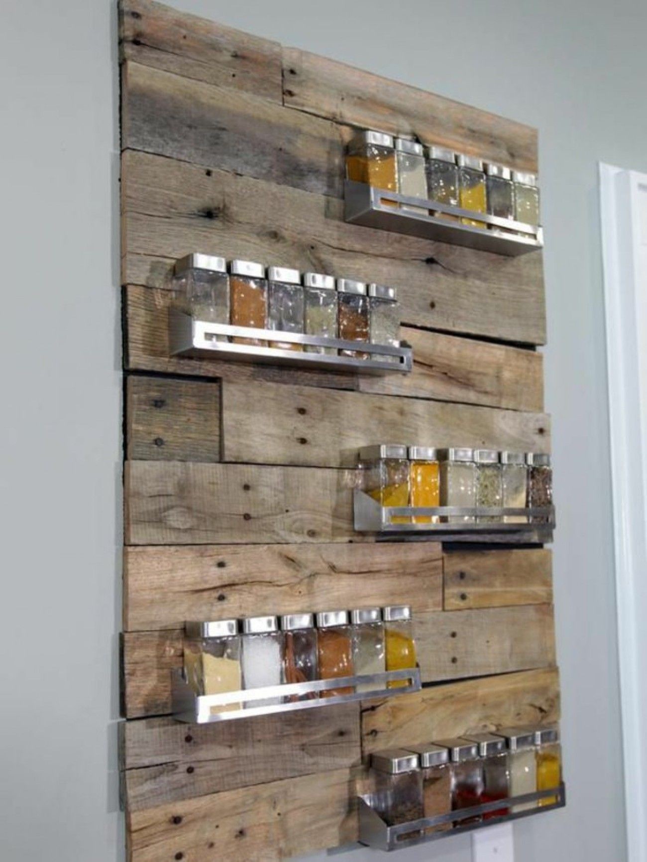 Diy rustic best sale spice rack