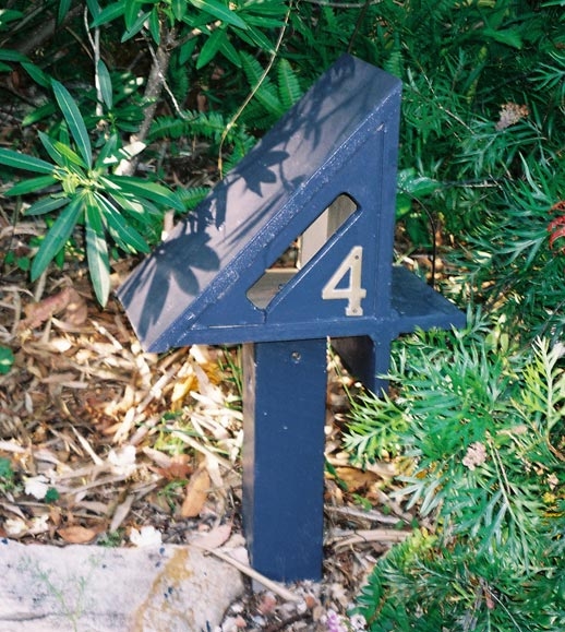 House numbers and mailboxes