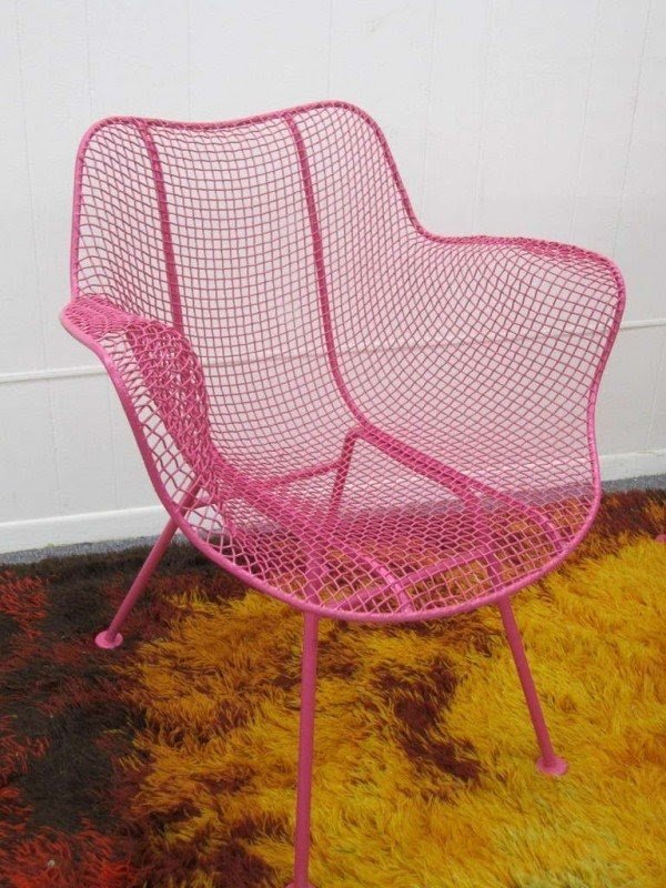 Pink patio chairs 1
