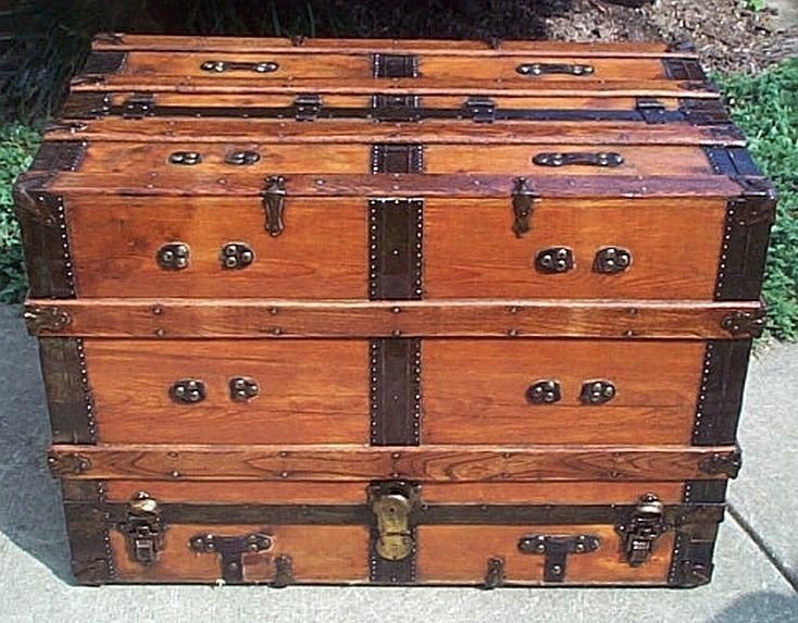 Trunk fully restored all wood 19th century antique theatrical trunk