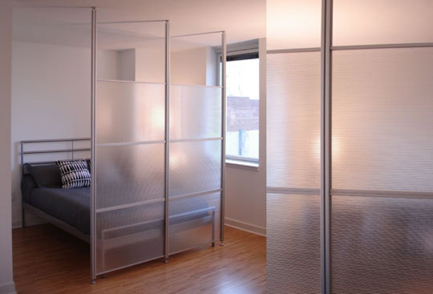 Temporary room dividers uses and ideas