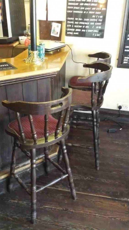 second hand pub table and chairs