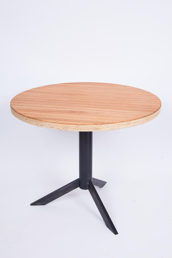Oak round coffee table 5
