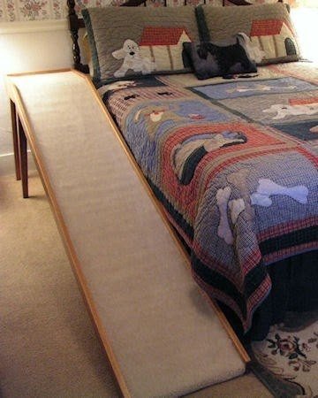 Cat ramp for bed 1