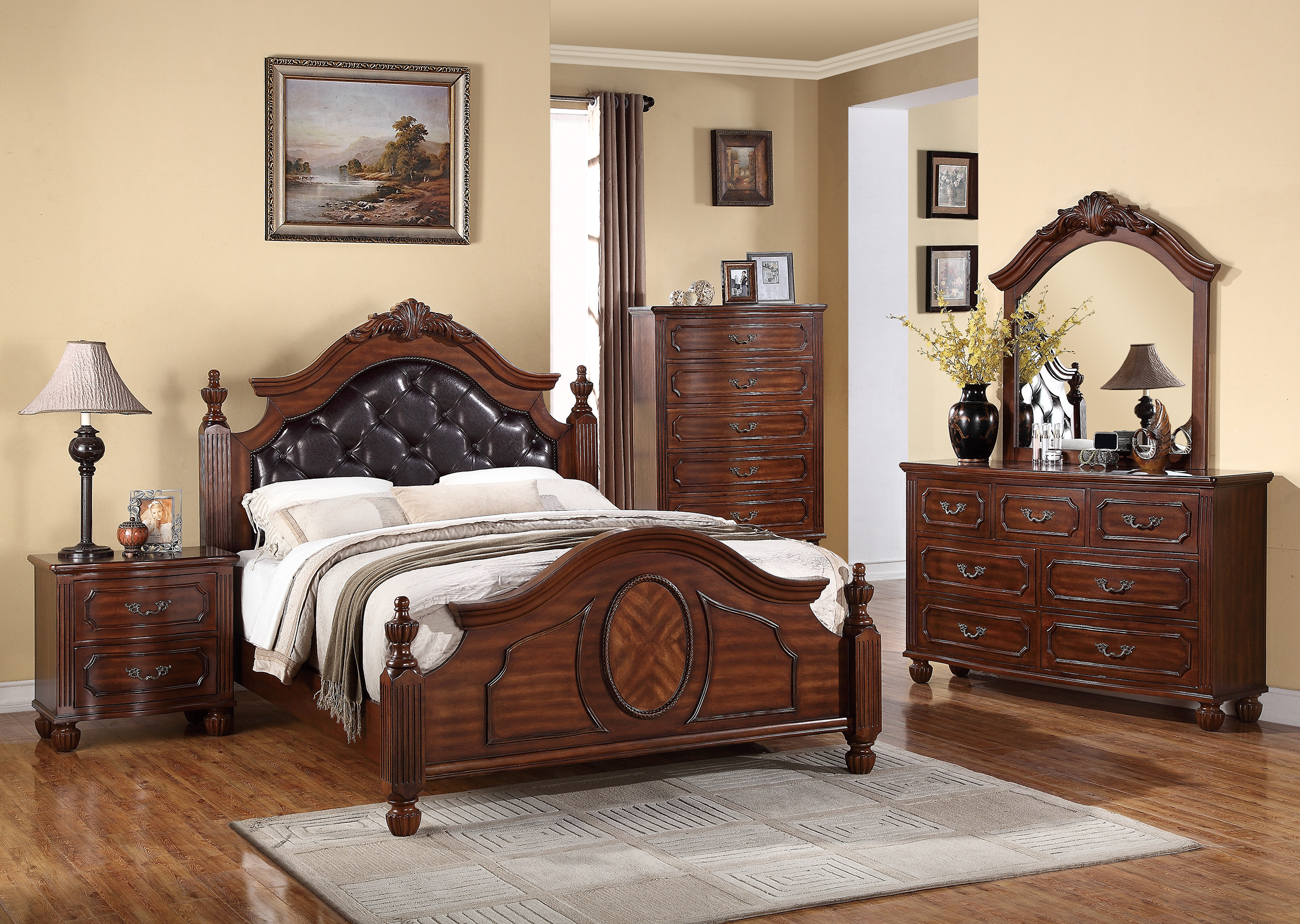 Antique style deals bedroom furniture