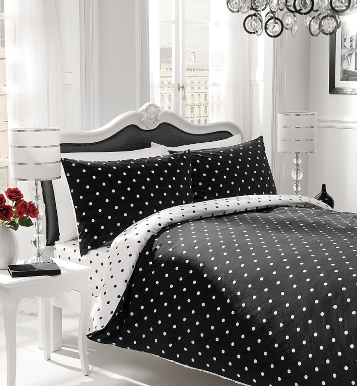 Polka dot white and black double bed reversible duvet cover