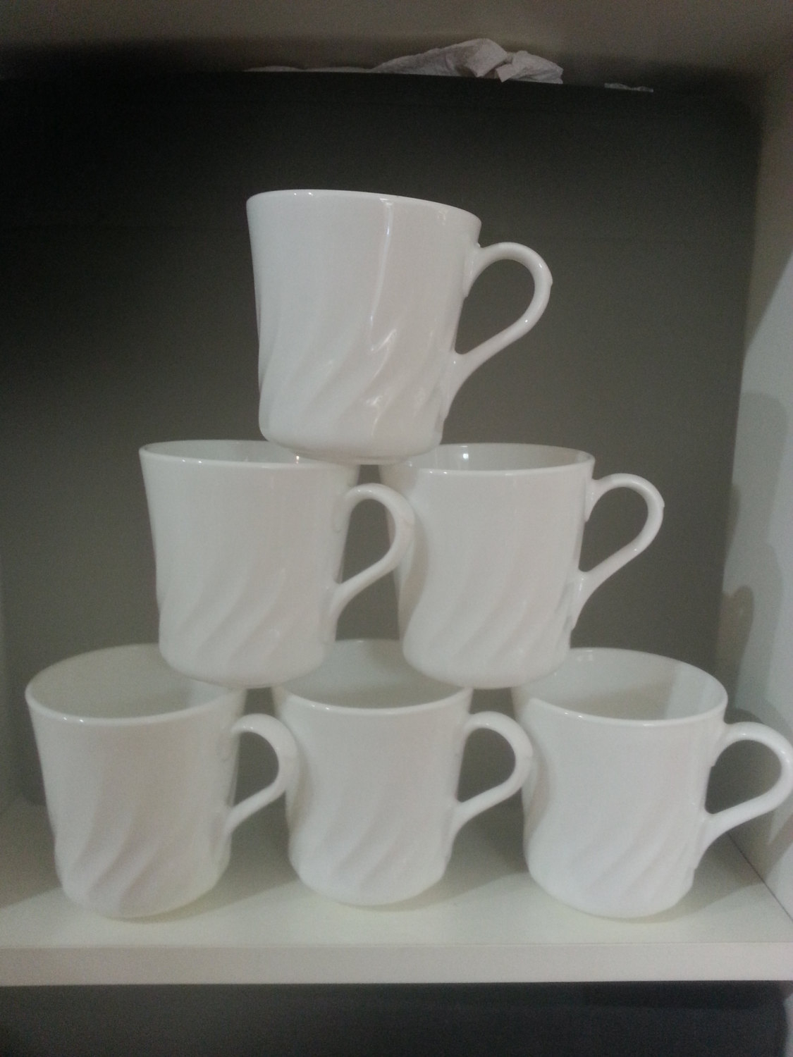 Vintage pyrex cups