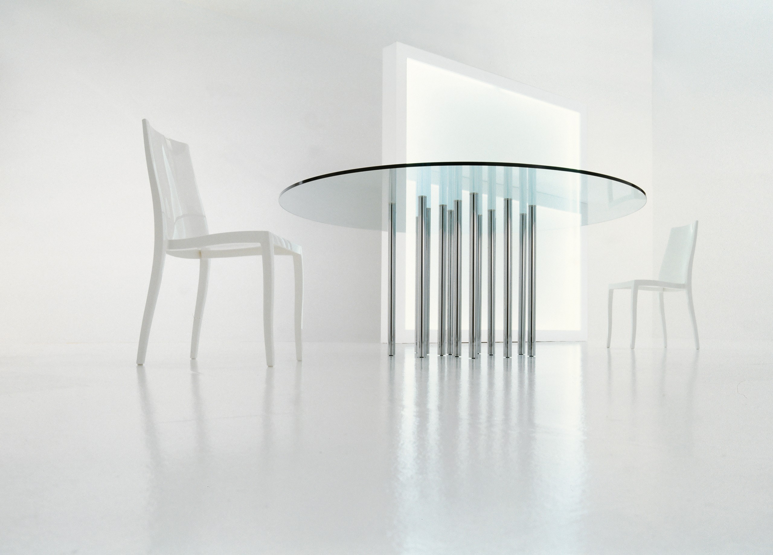 Rectangle and round glass top dining tables mille by bonaldo