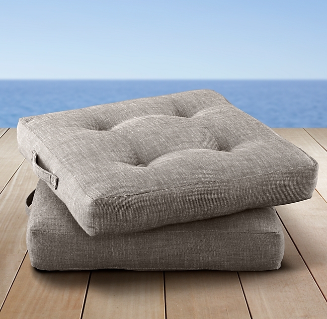 https://foter.com/photos/303/outdoor-floor-cushion-10.jpg