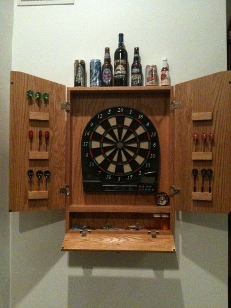This is the dart board cabinet i built for my