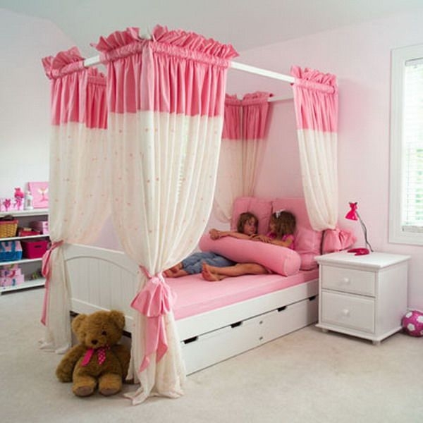 Kids bed canopy diy