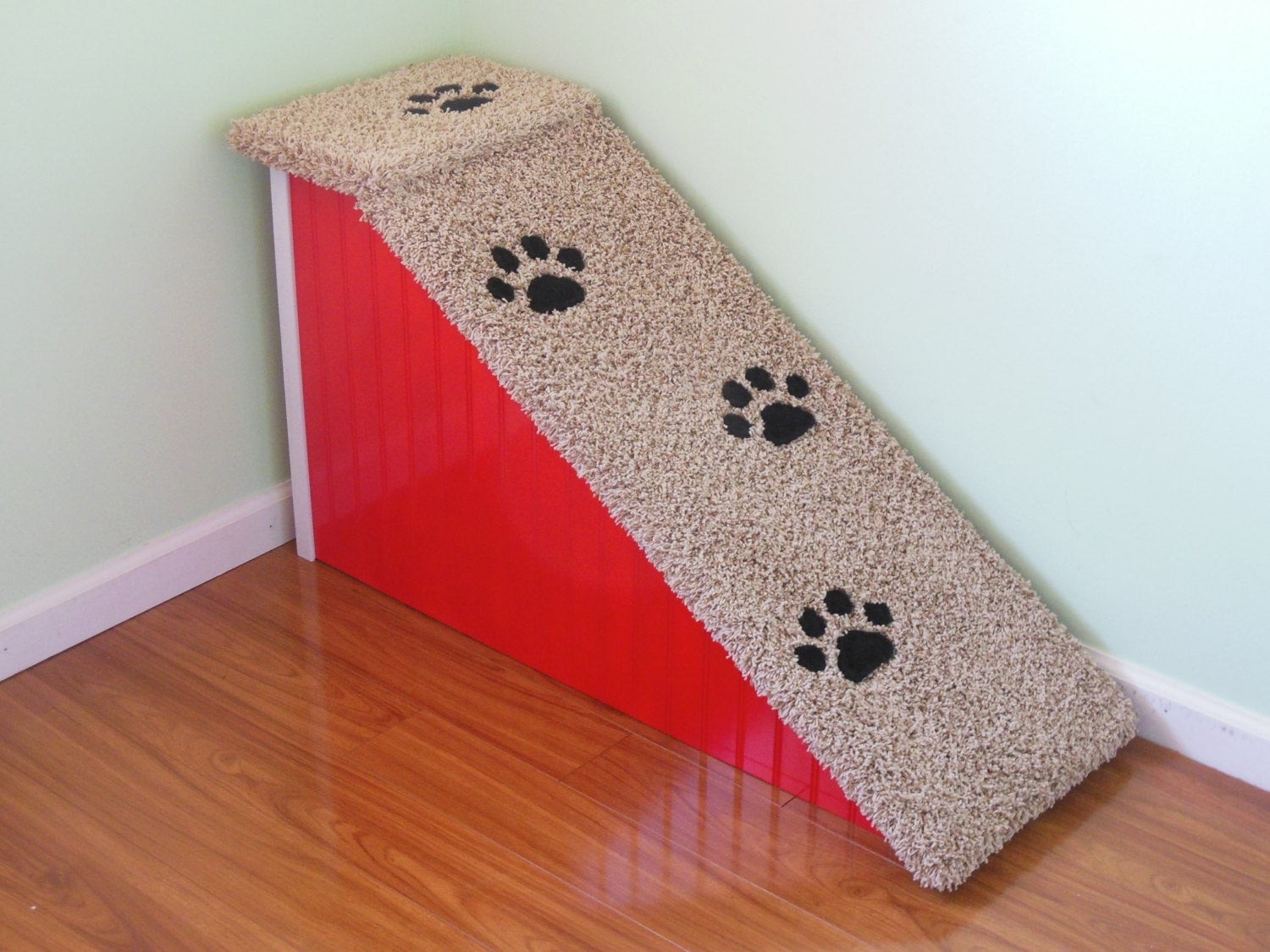 Dog ramp for tall bed