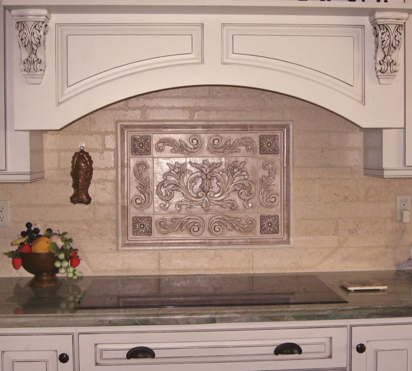 Decorative Tile Inserts For Kitchen