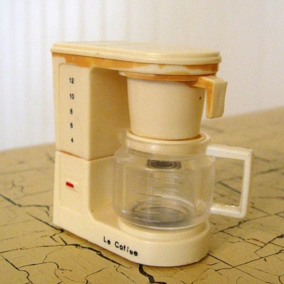 Retro coffee maker 1