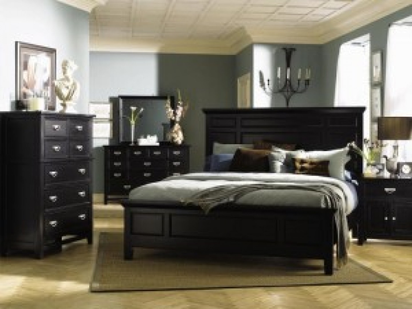 Exclusive modern bedroom with brown color black bedroom furniture