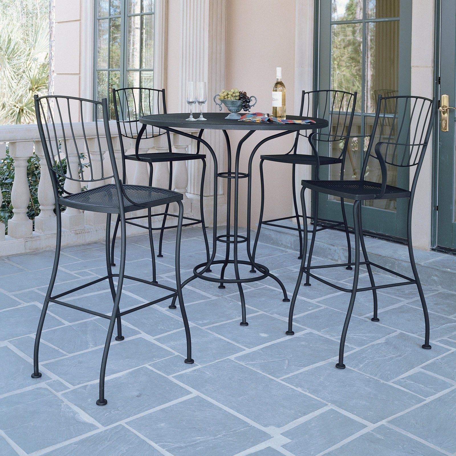 Pub height deals outdoor bistro set