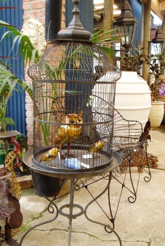 Beautiful bird cages for sale