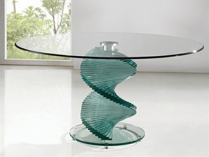 Swivel clear glass dining table