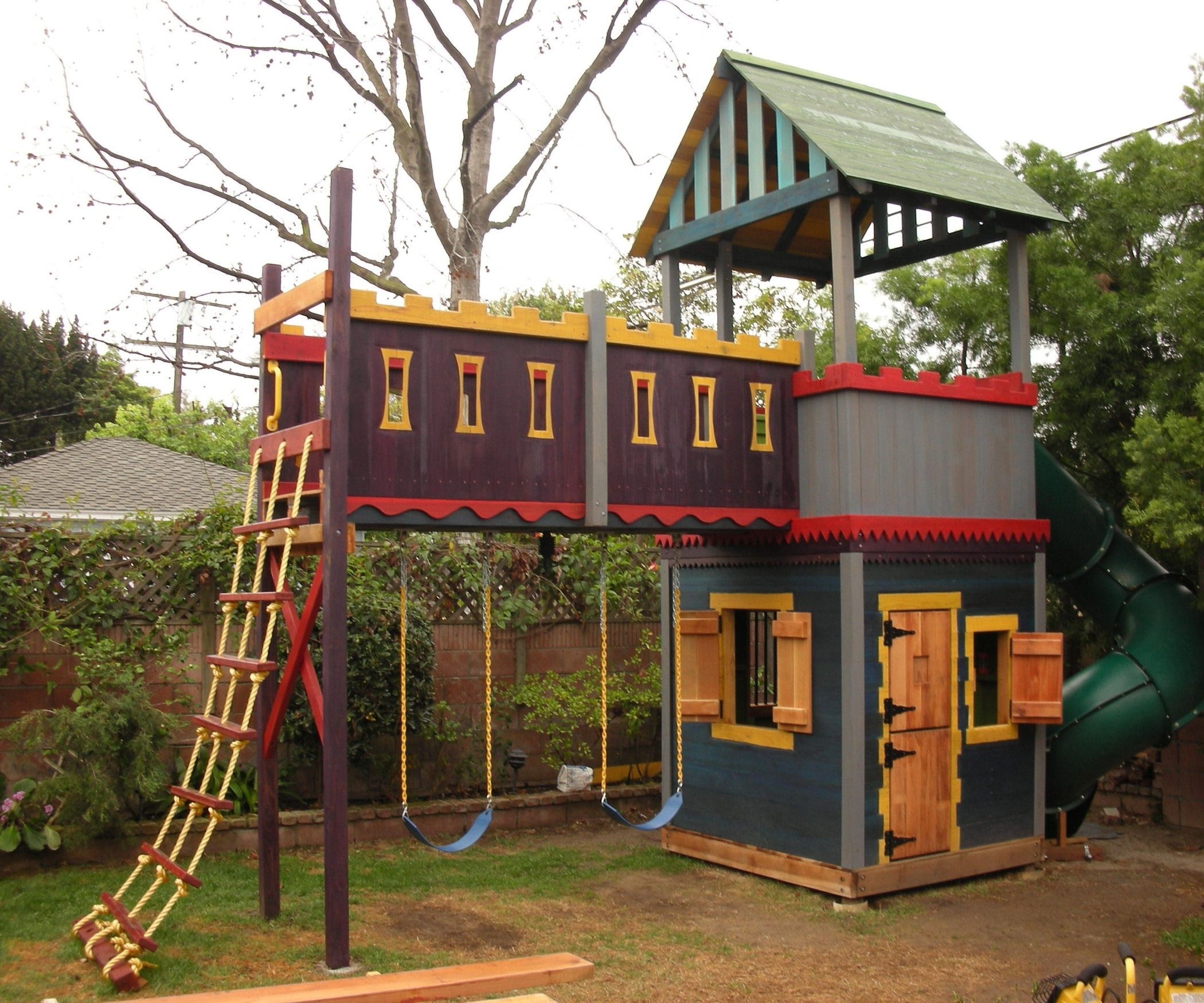Wood playhouses