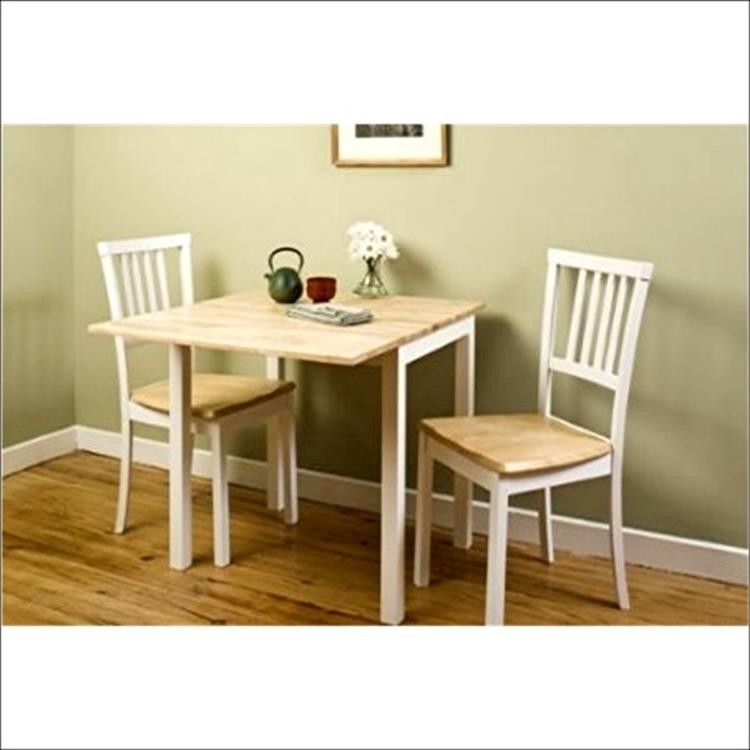 Dining tables for small spaces