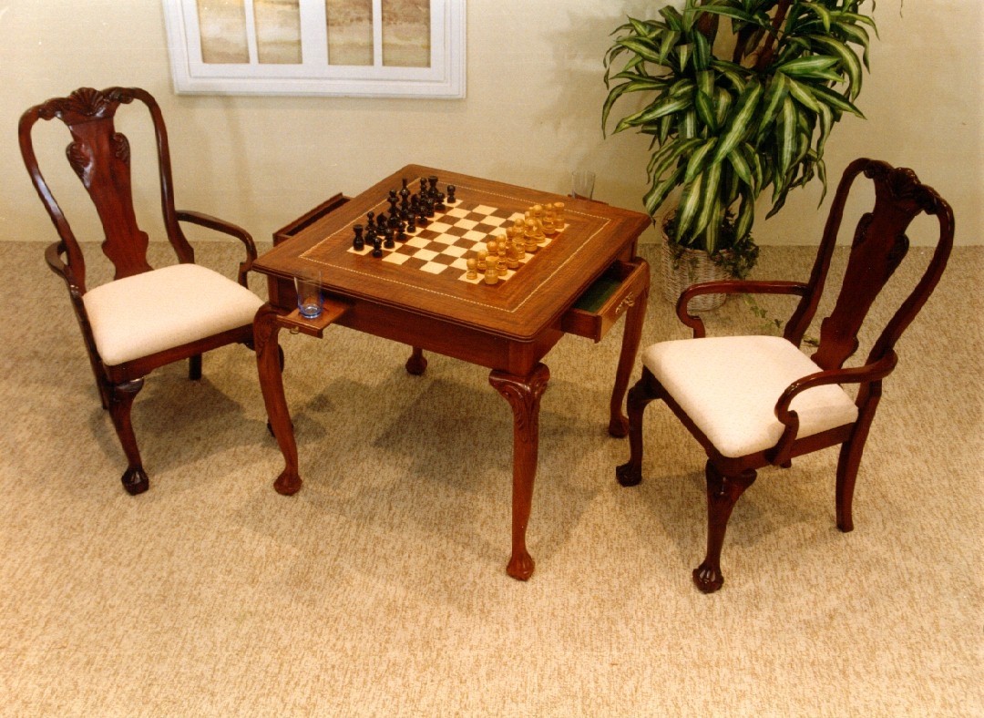 The isabella chess table is a beautiful antique style table