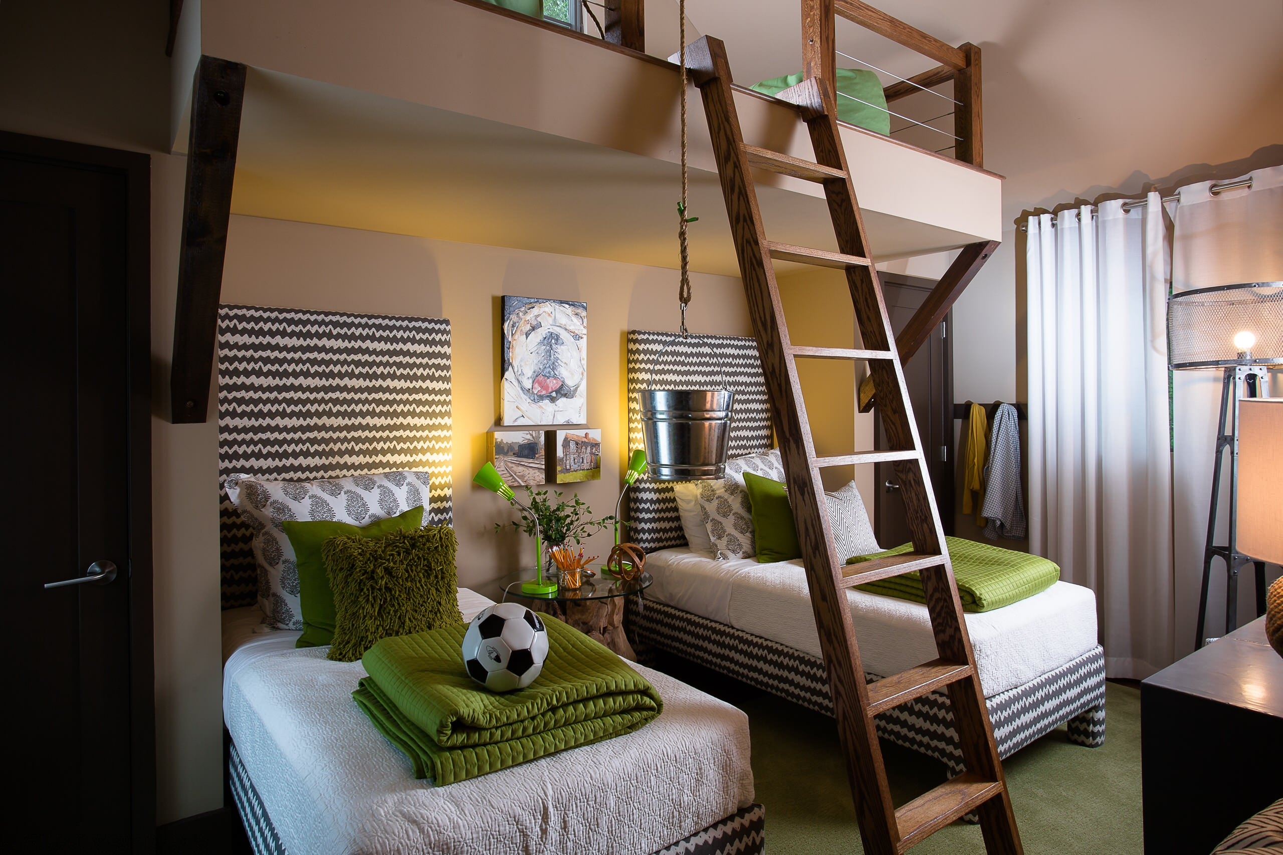 kids bedroom loft