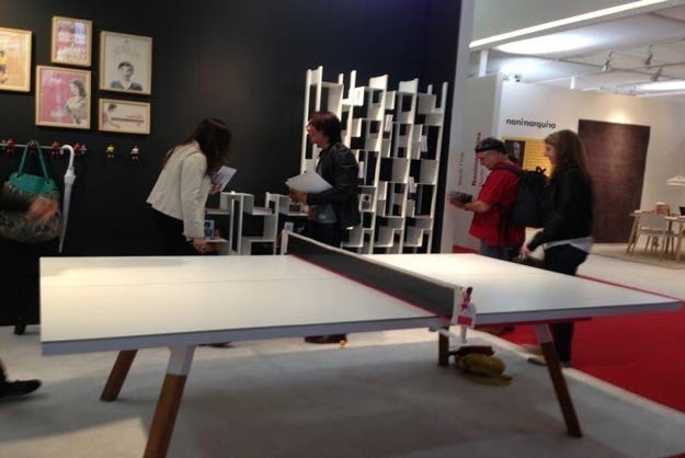 Convertible ping pong table is suitable for dinner parties