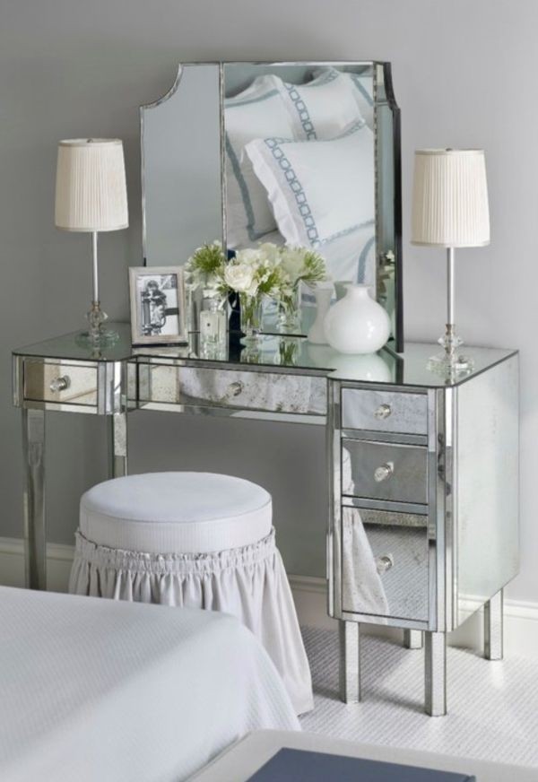 White Makeup Vanities - Foter