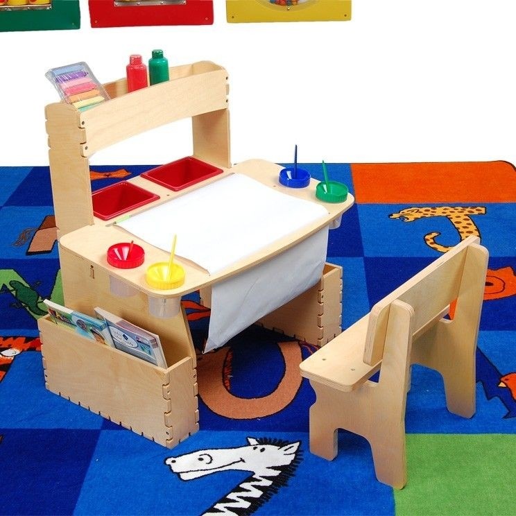 Arts and crafts tables for kids