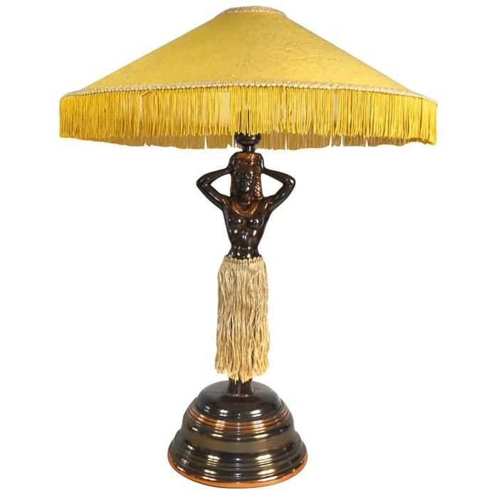 Hawaiian hula girl lamp