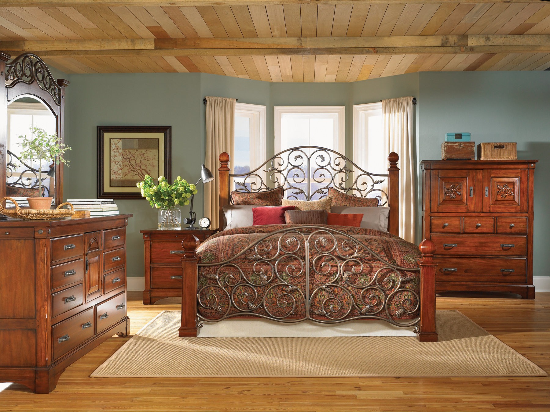 The maryland heights iron and wood bed set