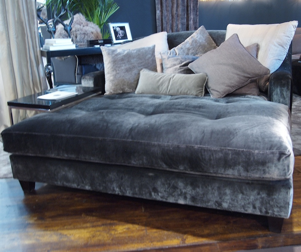 Oversized chaise lounge 1